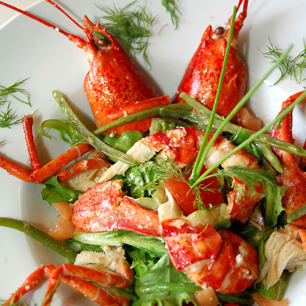 Homard du vivier préparé au Restaurant Bonhomme
